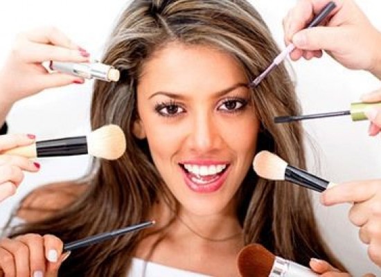 Kurs sminkanja od 20 casova za samo 8500rsd!